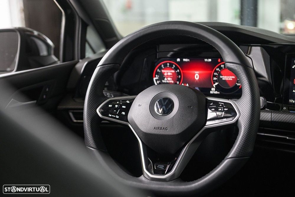 VW Golf 1.5 eTSI R-Line DSG - 60