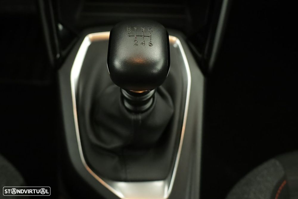 Peugeot 208 1.2 PureTech Active - 14