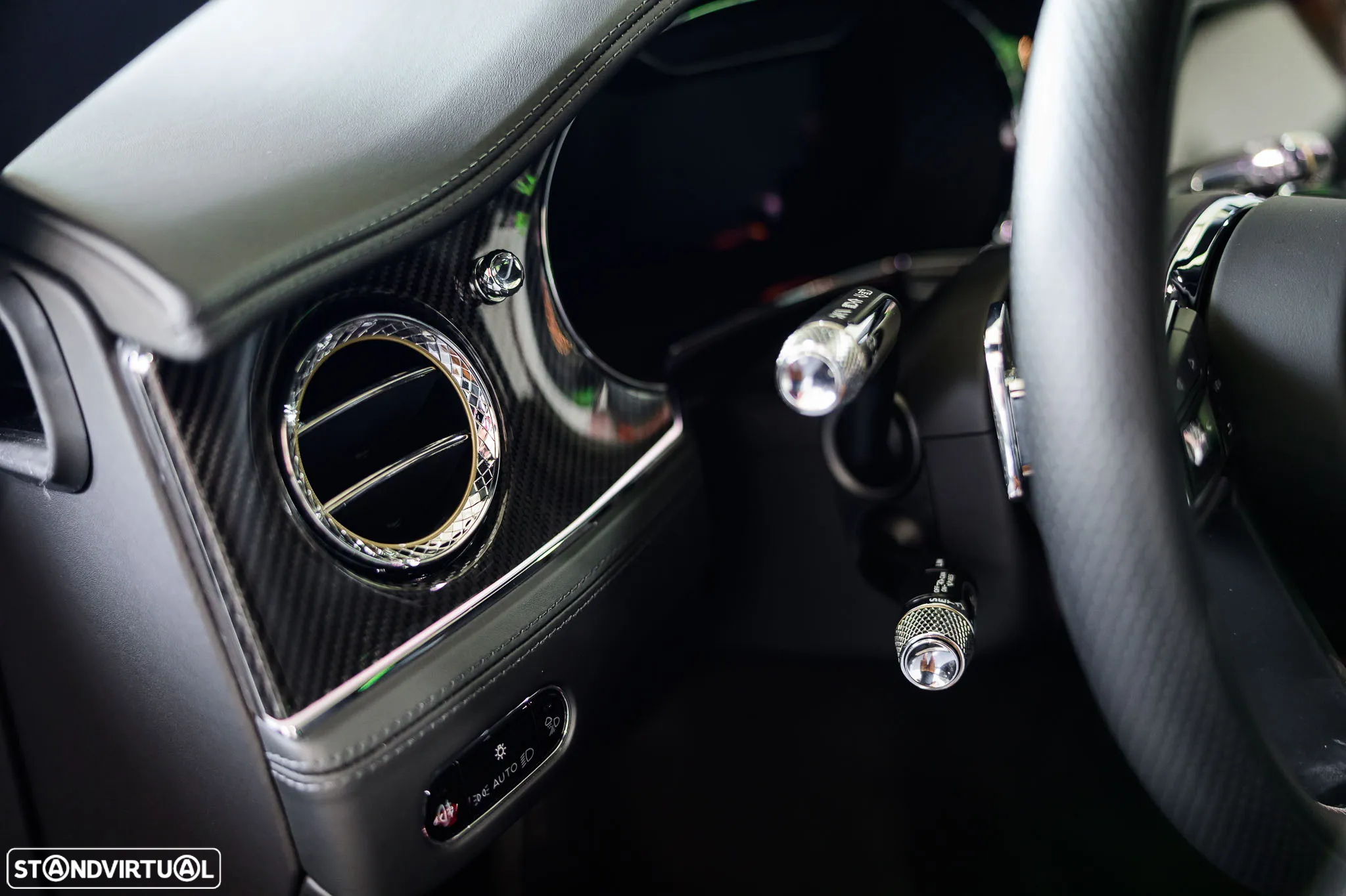 Bentley Continental GT V8 Mulliner - 26
