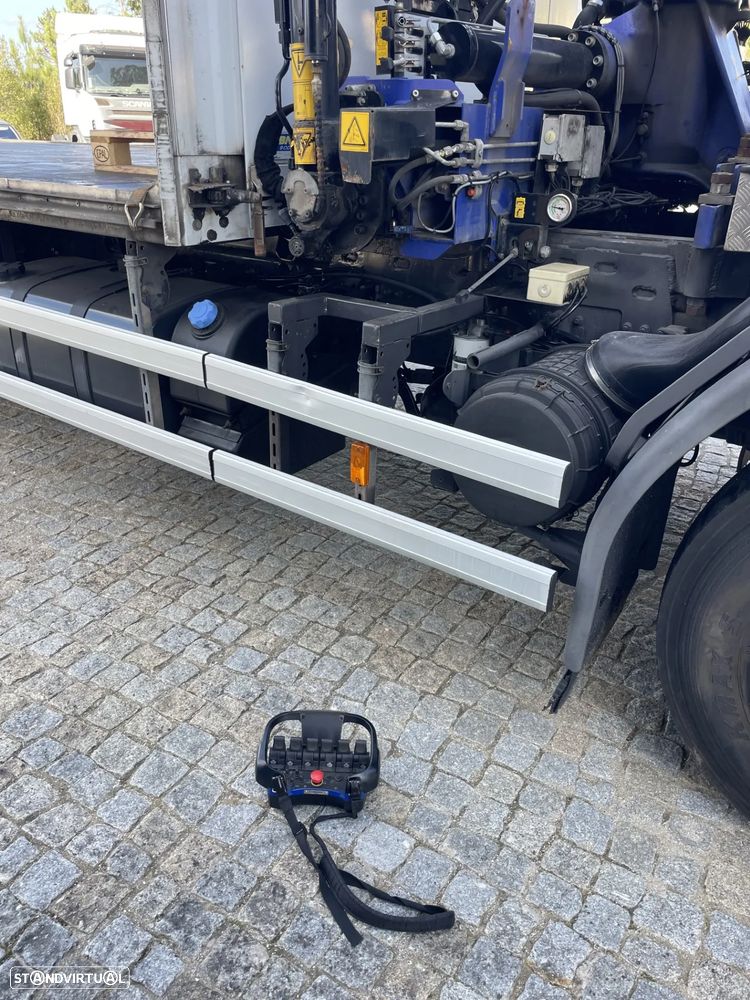 Renault Premium 310 DXI - Estrado C/ Grua - 2011 - 6