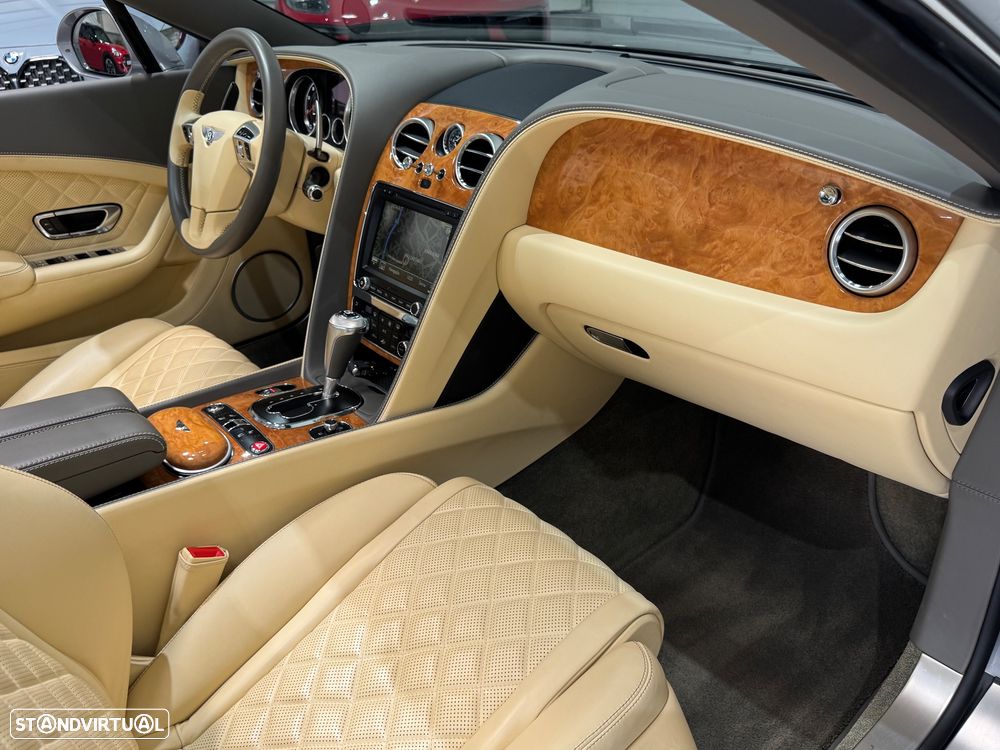 Bentley Continental Cabrio GT V8 Convertible - 31