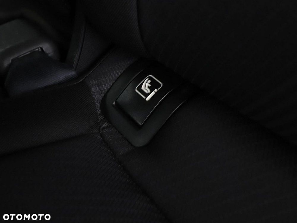 Hyundai Tucson 1.6 GDi 2WD Pure - 36