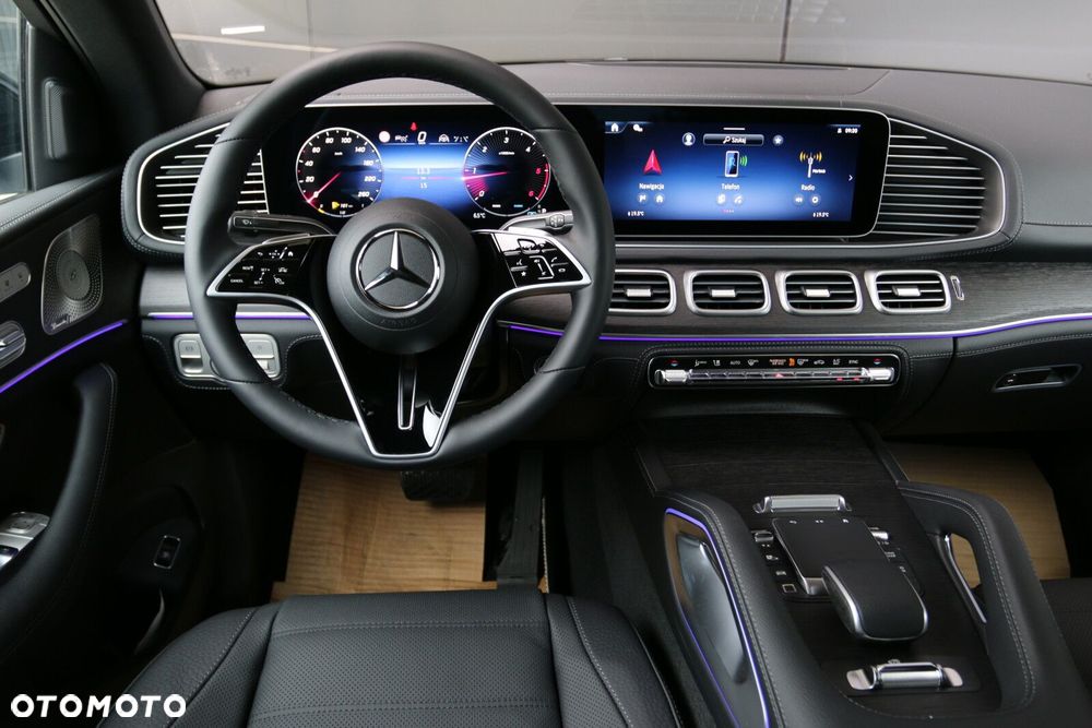 Mercedes-Benz GLE - 18