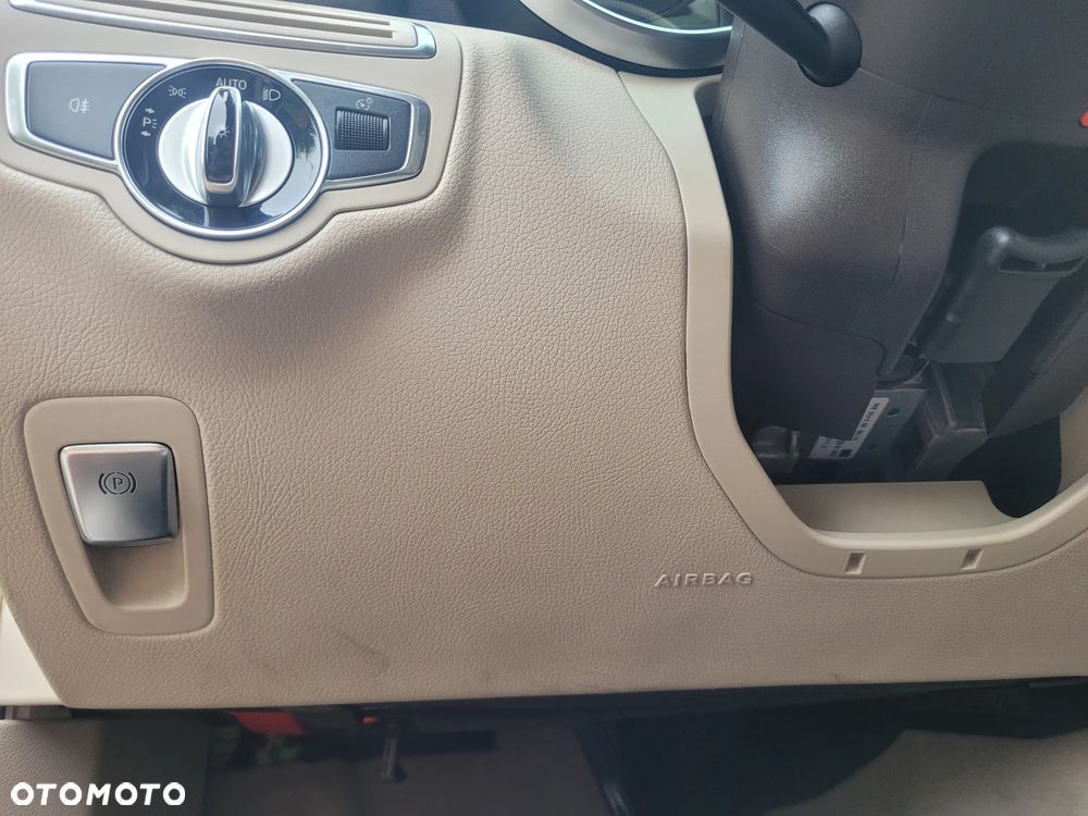 Mercedes-Benz Klasa C 220 (BlueTEC) d 7G-TRONIC - 30