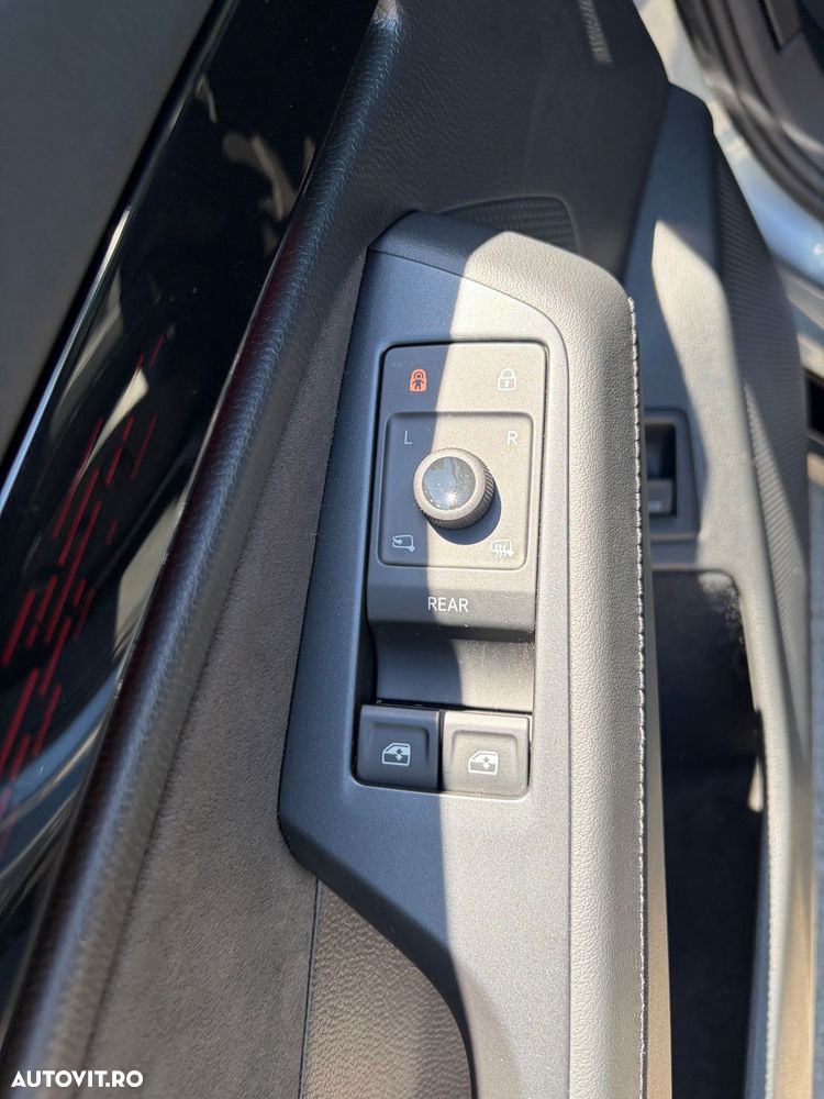 Volkswagen ID.7 77 kWh Pro Advanced - 14