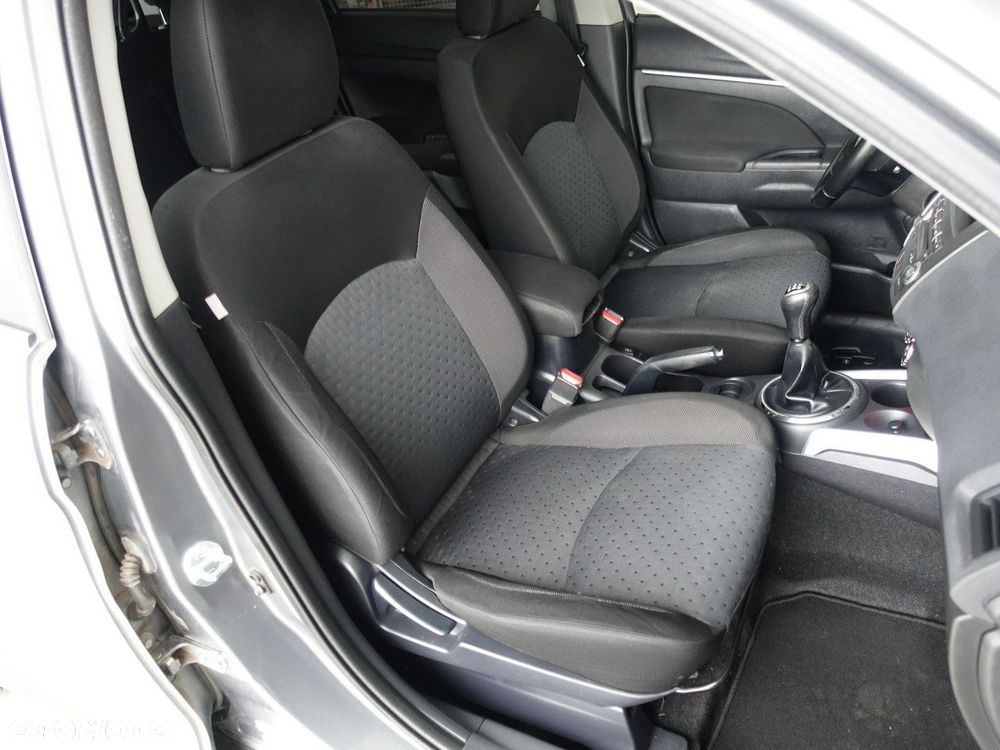 Mitsubishi ASX 1.6 2WD Edition - 19