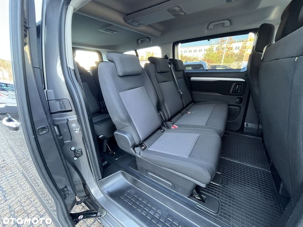 Toyota Proace Verso - 32