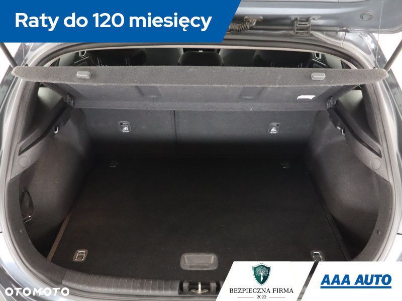 Kia Ceed - 16