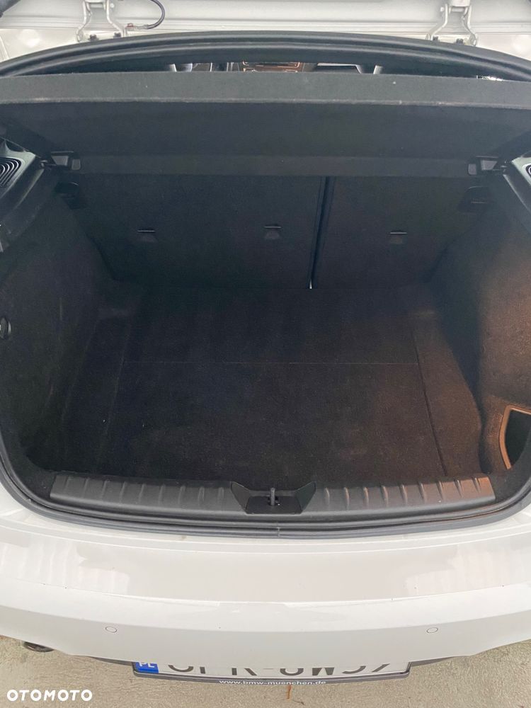 BMW Seria 1 118d DPF Edition Sport - 12