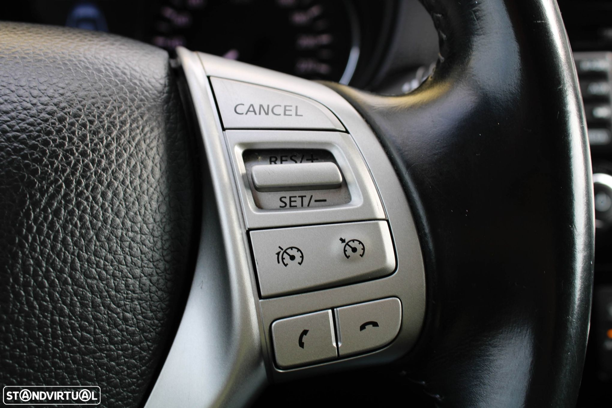 Nissan Qashqai 1.5 dCi N-Connecta 18 RS+PS - 32