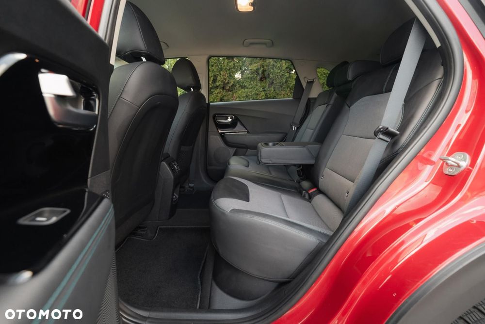 Kia Niro 64kWh L - 15