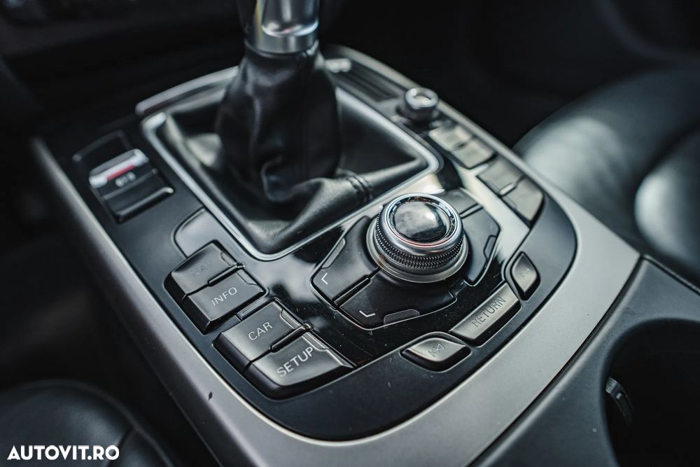 Audi A4 Limuzina 2.0 TDI B8 - 12