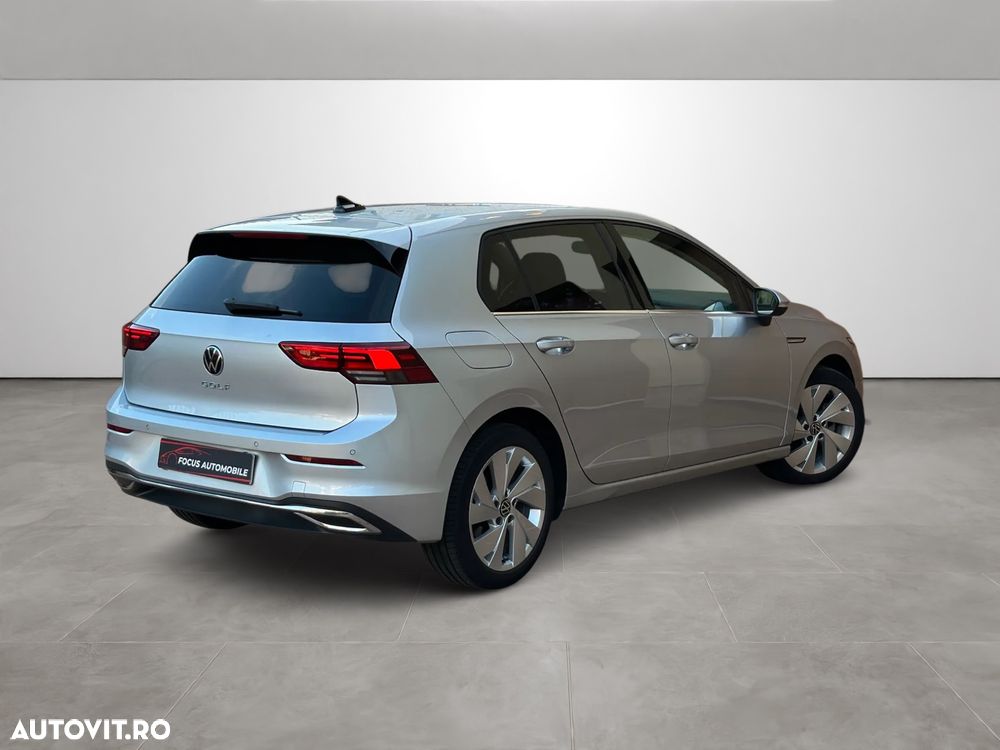 Volkswagen Golf 1.5 TSI ACT Style - 7