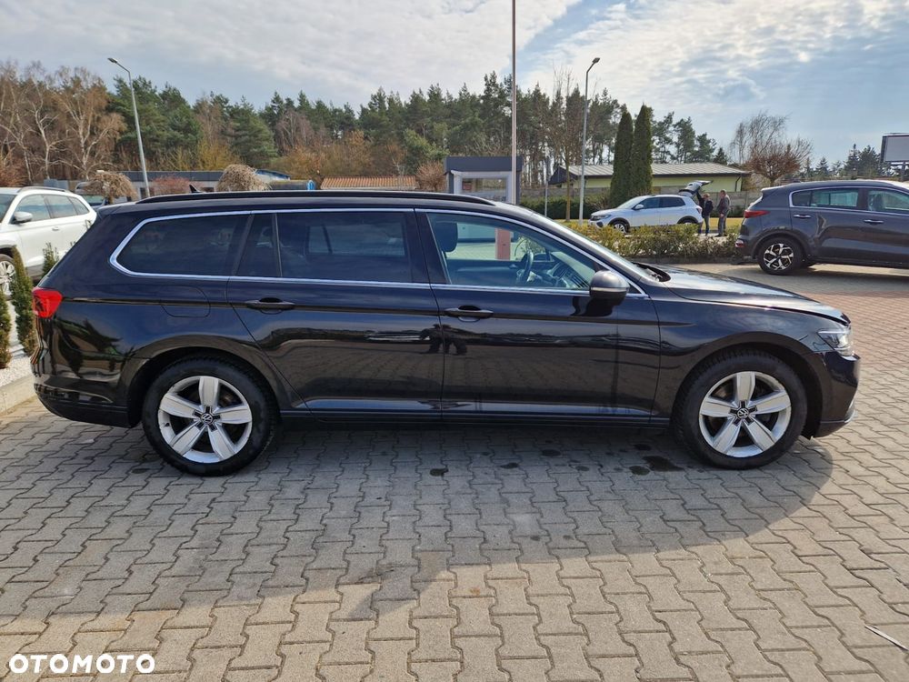 Volkswagen Passat 2.0 TDI Business DSG - 3