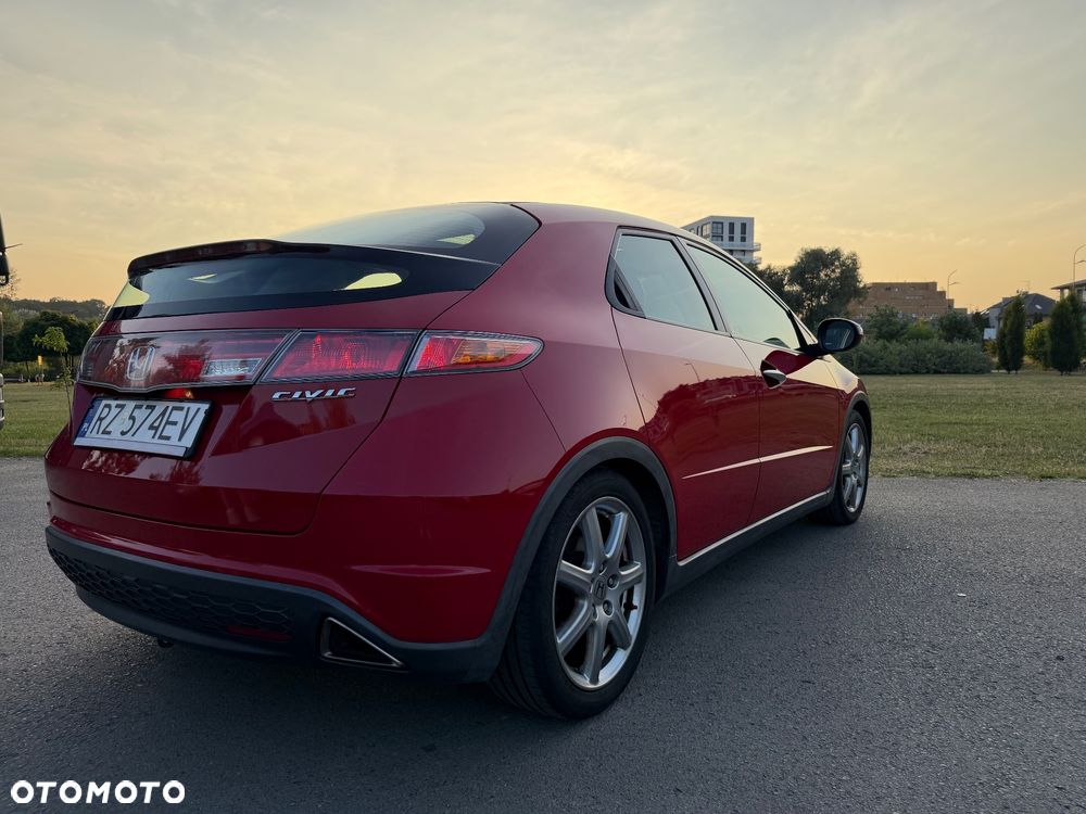 Honda Civic 1.8i-VTEC Executive - 11