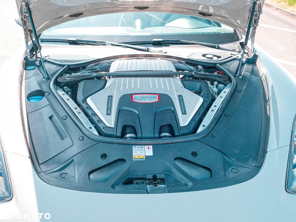 Porsche Panamera - 31