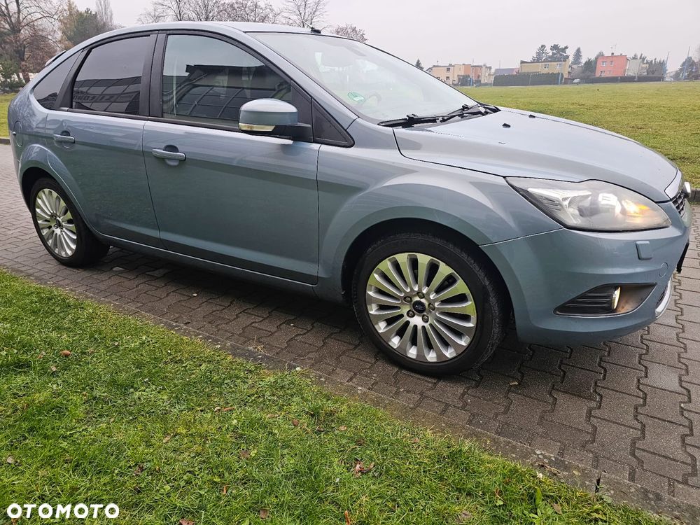 Ford Focus 1.6 16V Titanium - 8