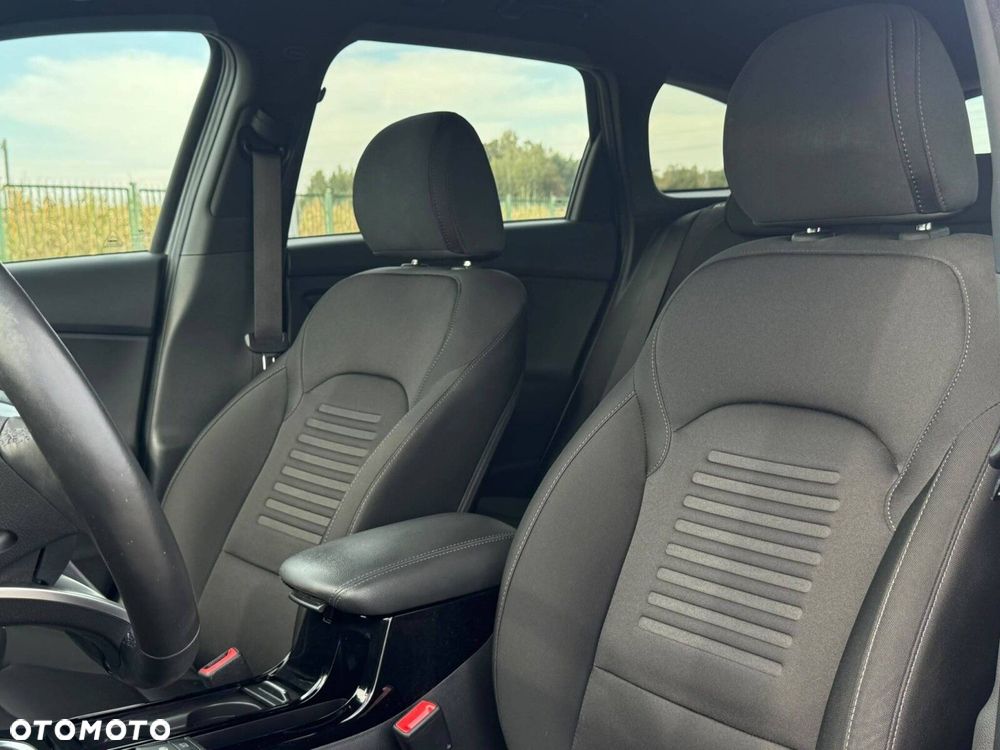 Hyundai i30 1.5 T-GDI 48V Smart - 22