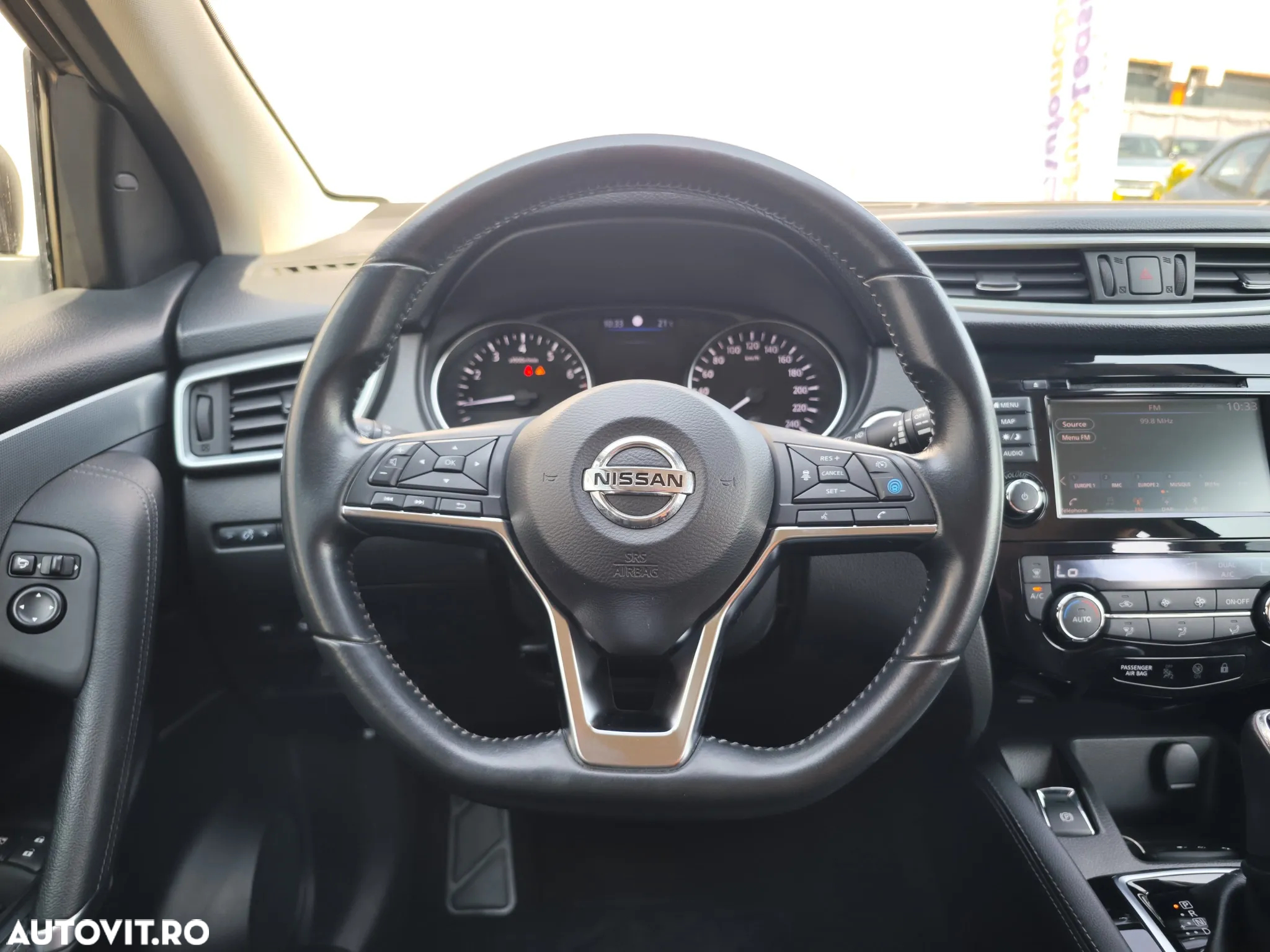 Nissan Qashqai 1.3 DIG-T DCT TEKNA - 30