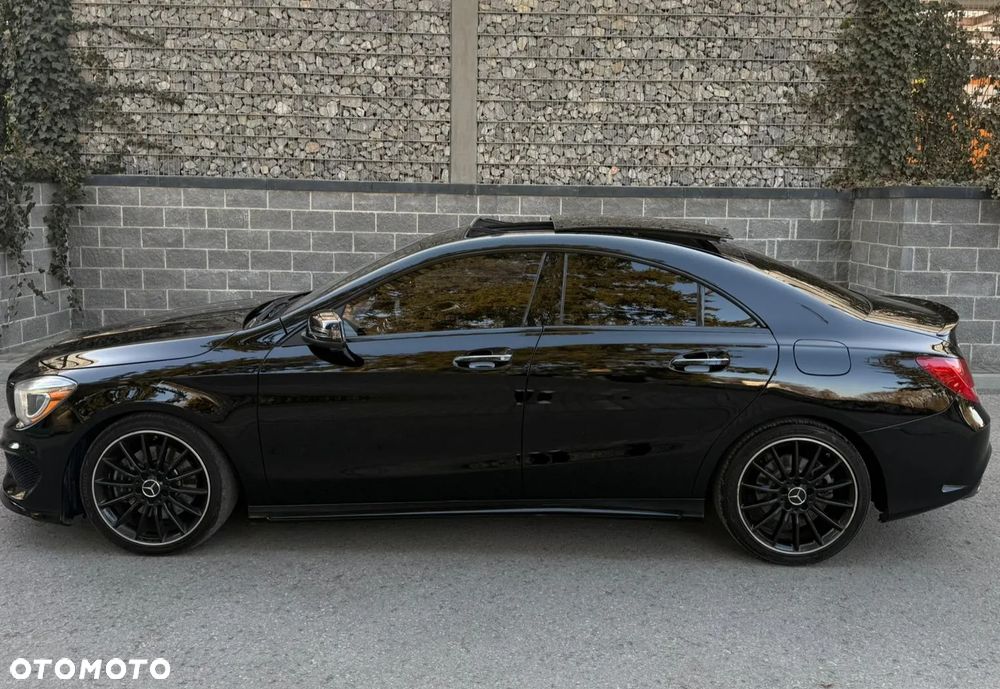 Mercedes-Benz CLA 250 4-Matic AMG Line - 4