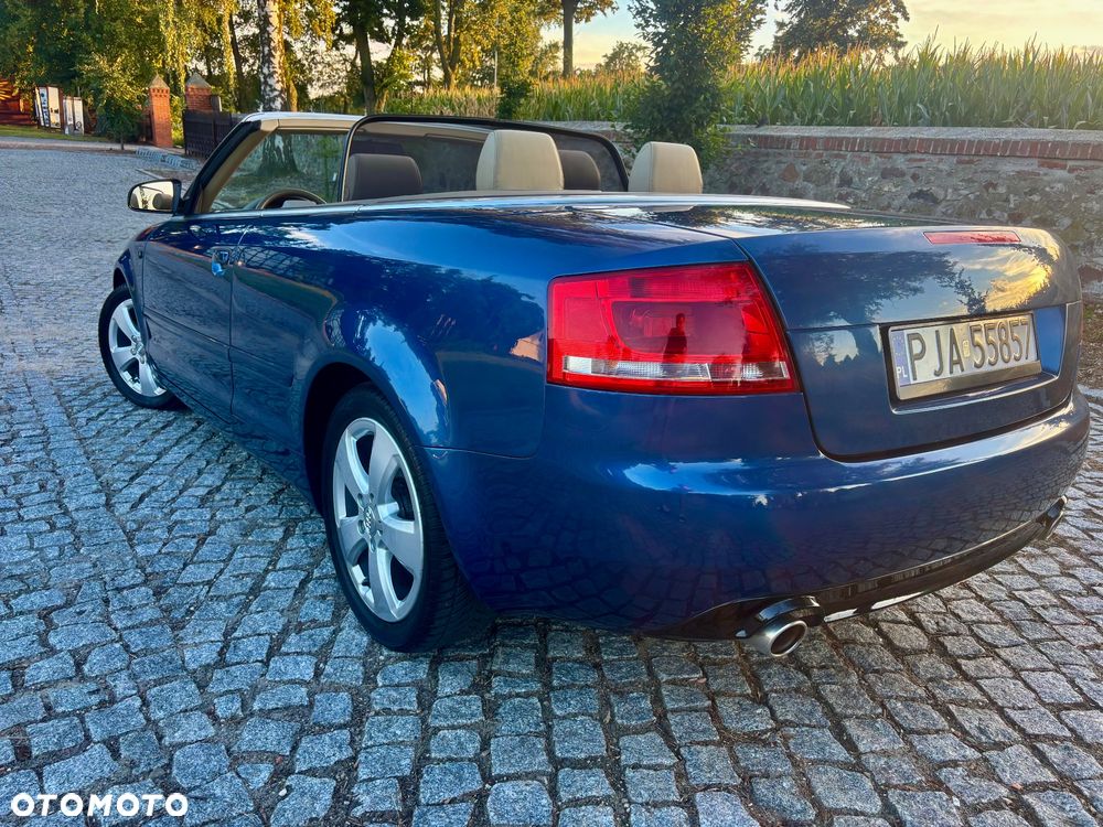 Audi A4 Cabrio 1.8 T - 10