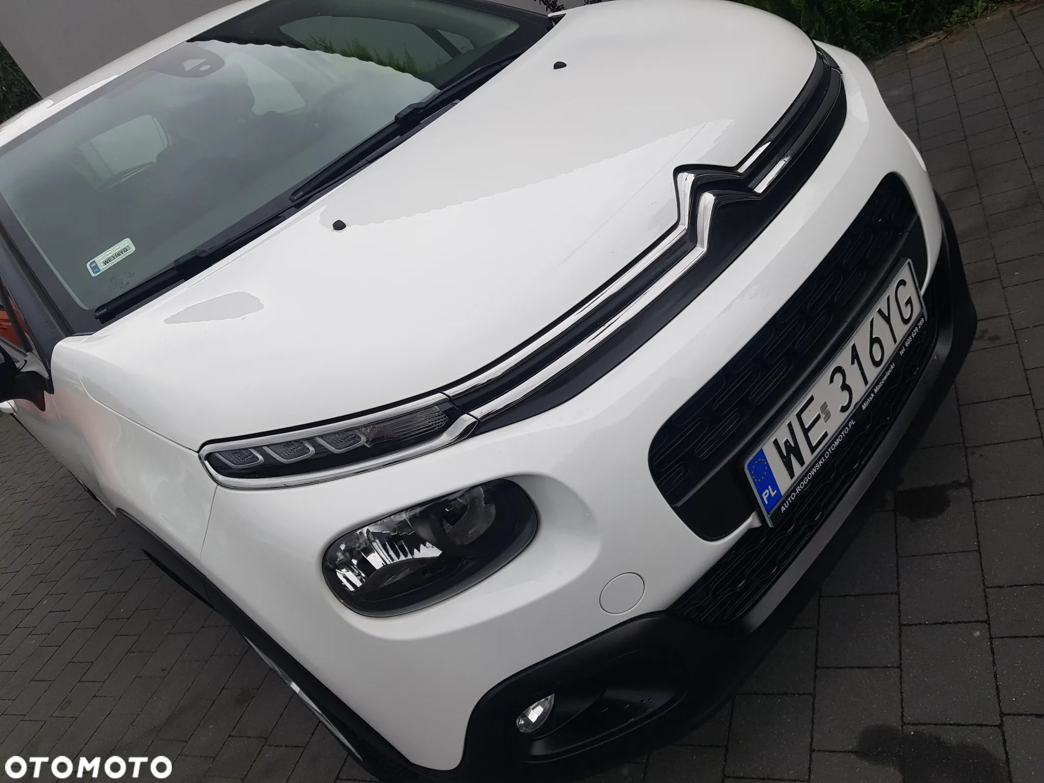 Citroën C3 1.2 PureTech Shine - 21