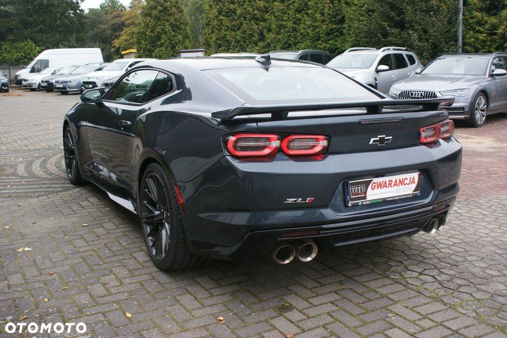Chevrolet Camaro - 11