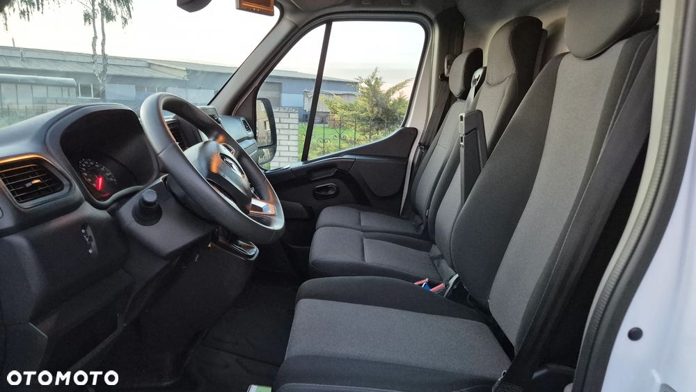 Renault Master - 29