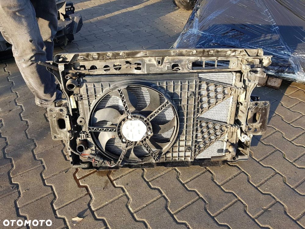 VW POLO V 6R 6C LIFT 15-17r 1.4 TDI PAS PRZEDNI CHŁODNICA WENTYLATORY - 6