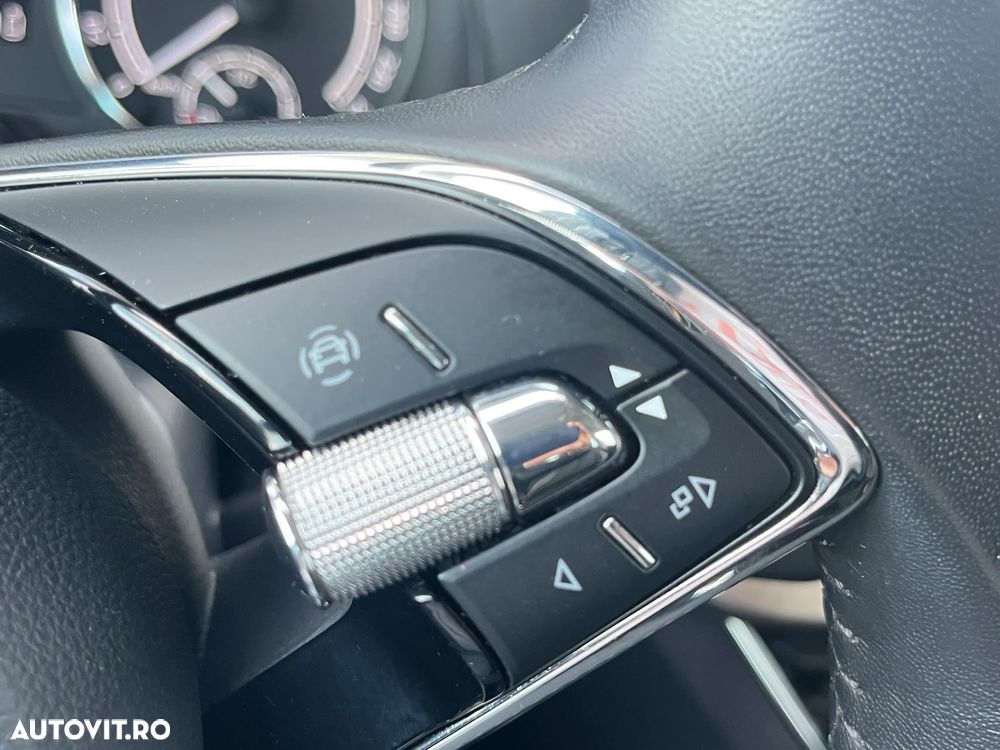 Skoda Kamiq 1.0 TSI Style - 17