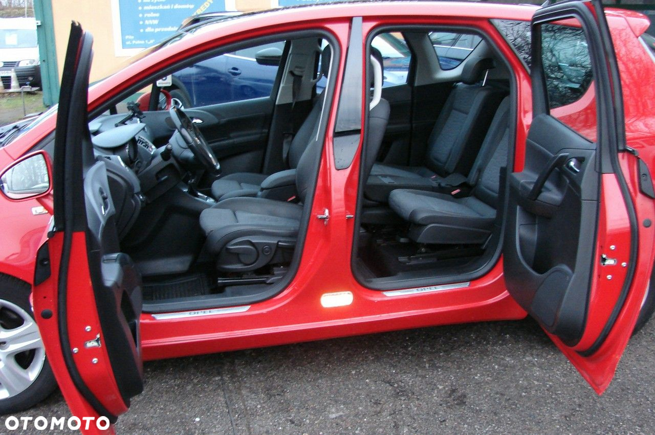 Opel Meriva - 10