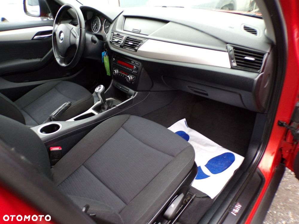 BMW X1 - 32