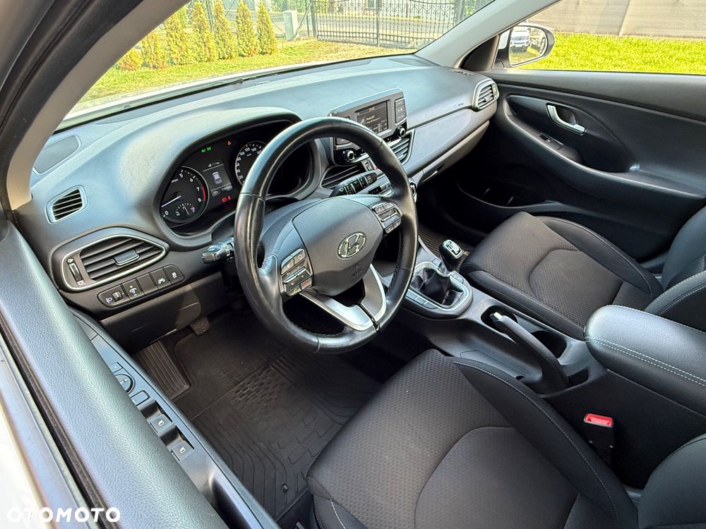 Hyundai i30 - 29
