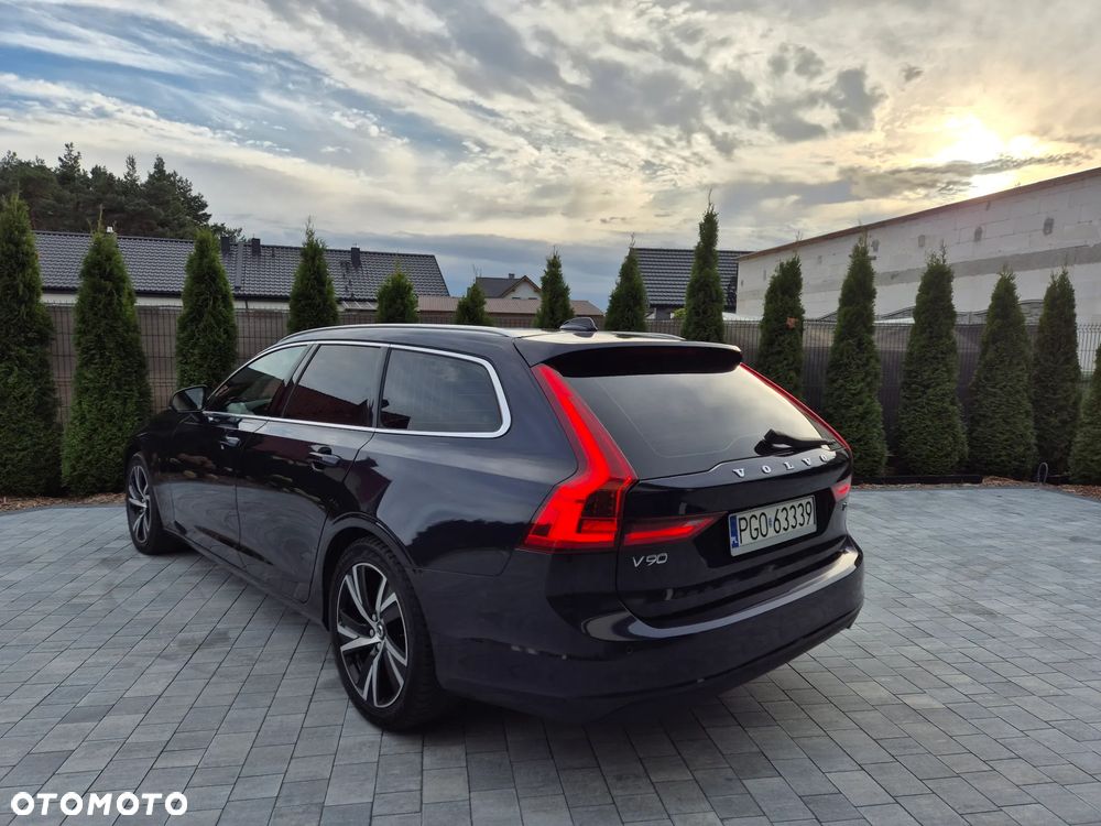 Volvo V90 D3 Momentum Pro - 8