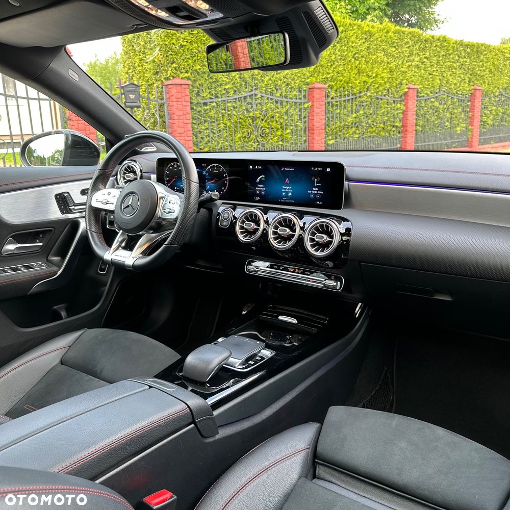 Mercedes-Benz CLA - 20