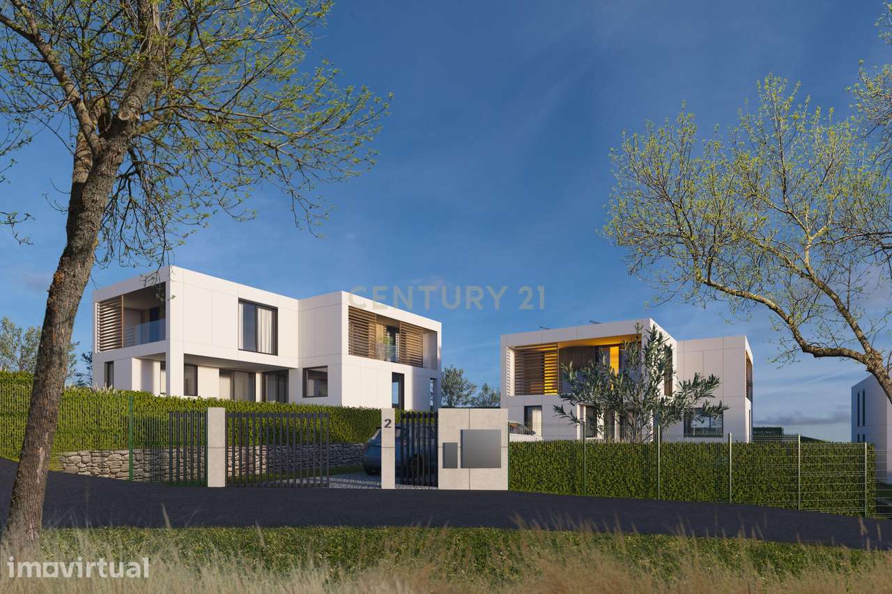 Moradia de Construção Passiva com Toque de Elegância, Privacidade e Pi - Grande imagem: 2/15
