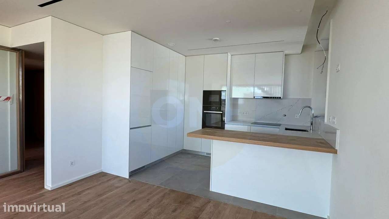 Apartamento T4 - Grande imagem: 5/19