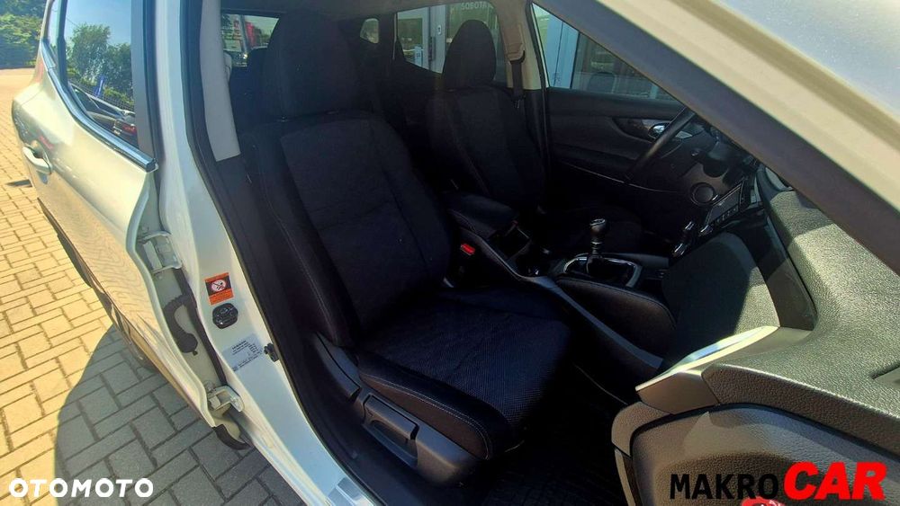 Nissan Qashqai 1.6 DIG-T N-Connecta - 13