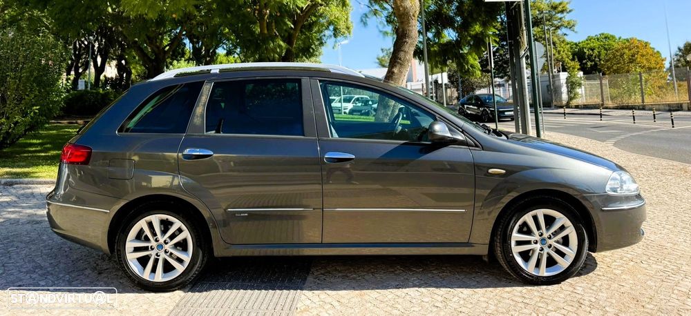 Fiat Croma 1.9 M-Jet Emotion 854 - 2