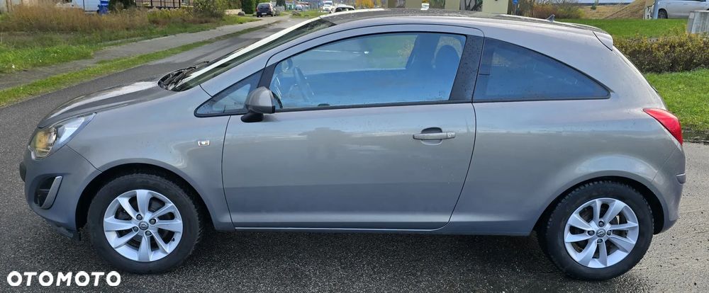 Opel Corsa 1.4 16V Color Edition - 5