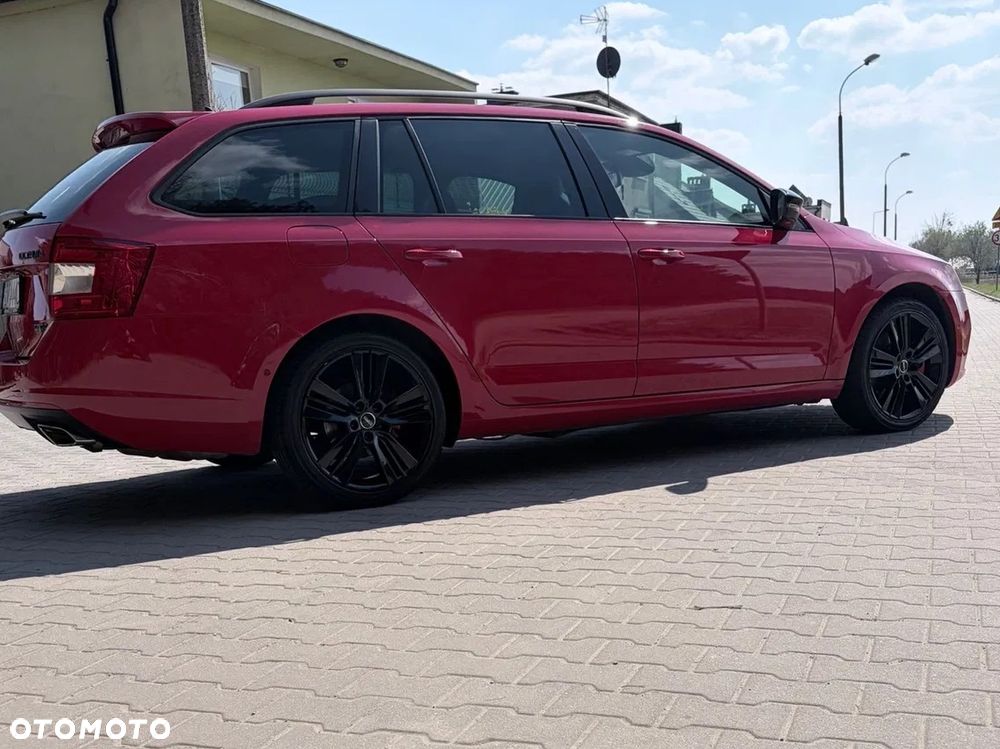 Skoda Octavia 2.0 TSI (Green tec) DSG RS - 2