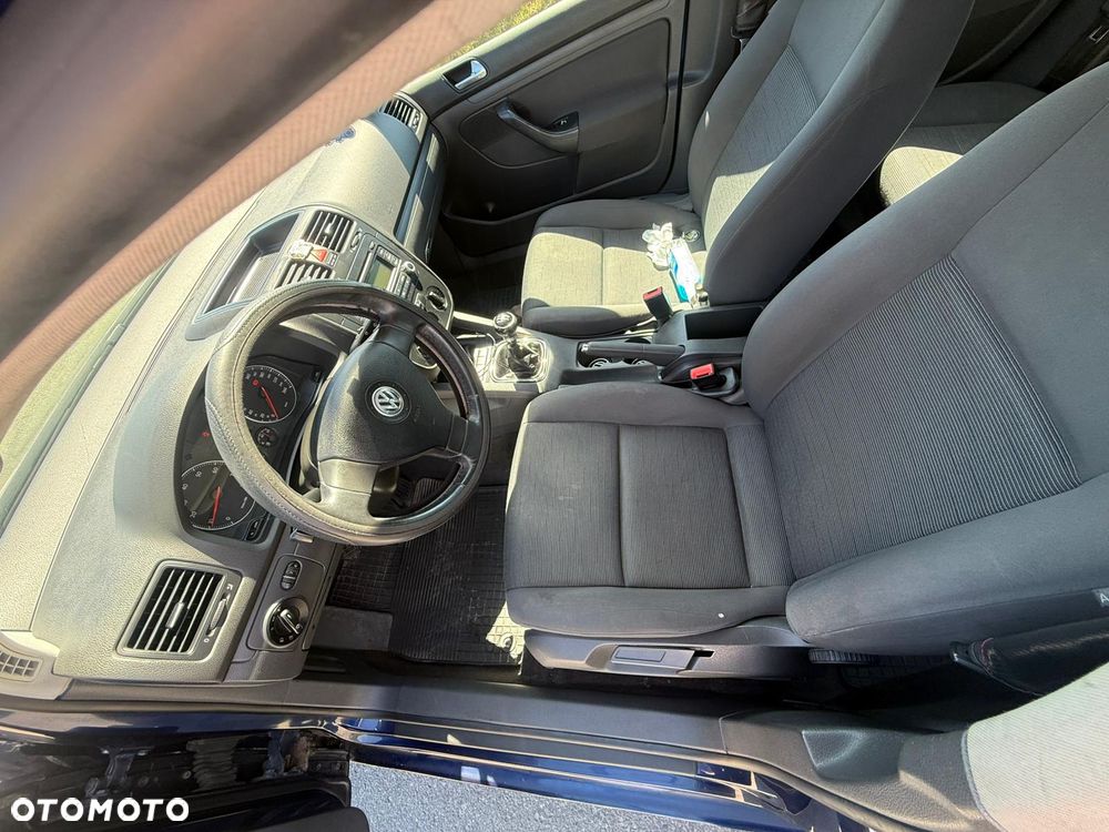 Volkswagen Golf - 7
