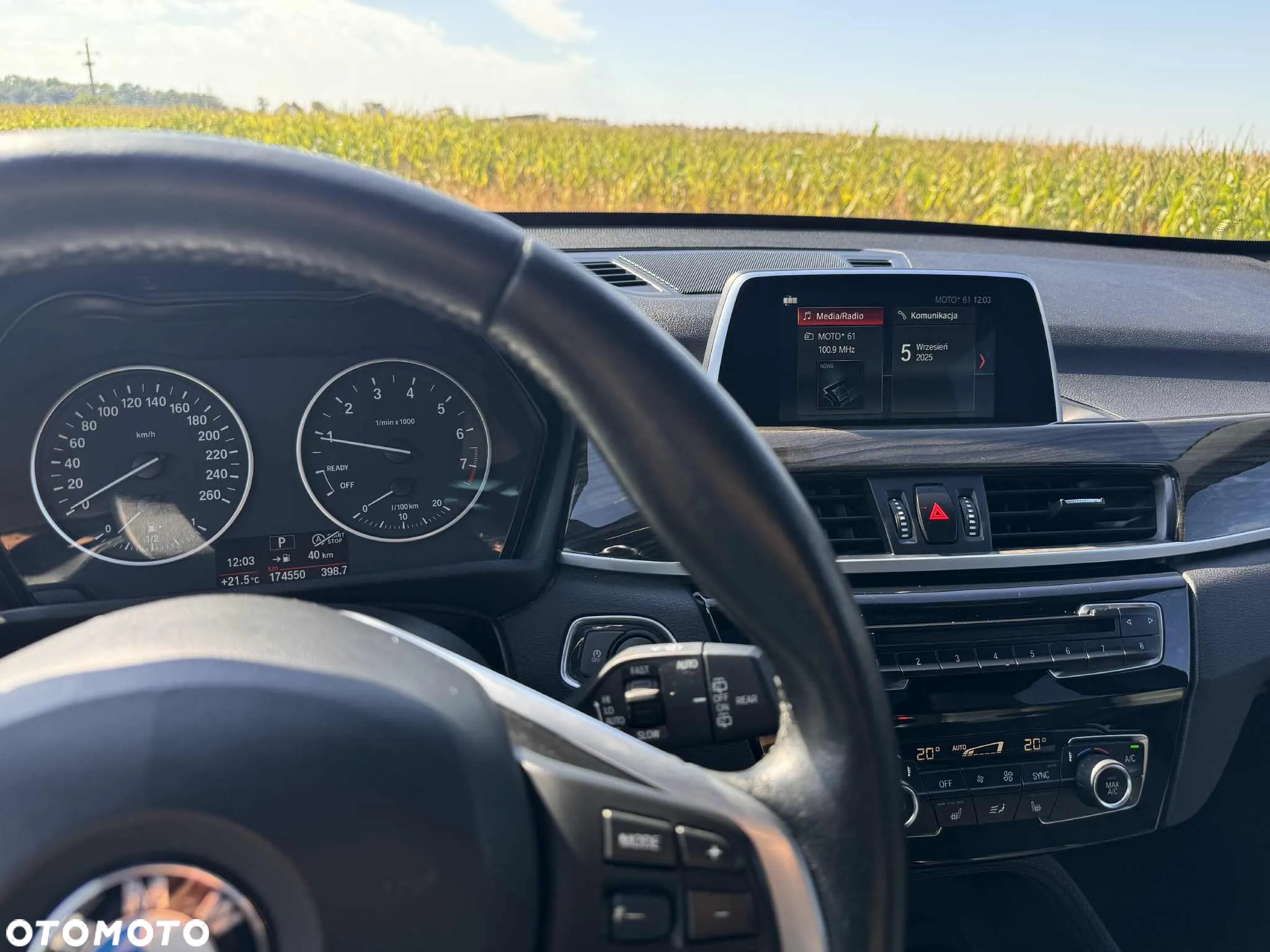 BMW X1 xDrive25i xLine - 4