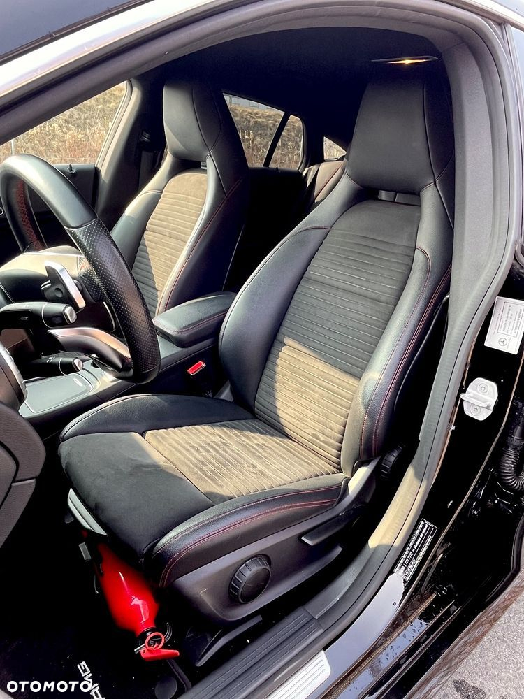 Mercedes-Benz CLA 200 7G-DCT AMG Line - 6