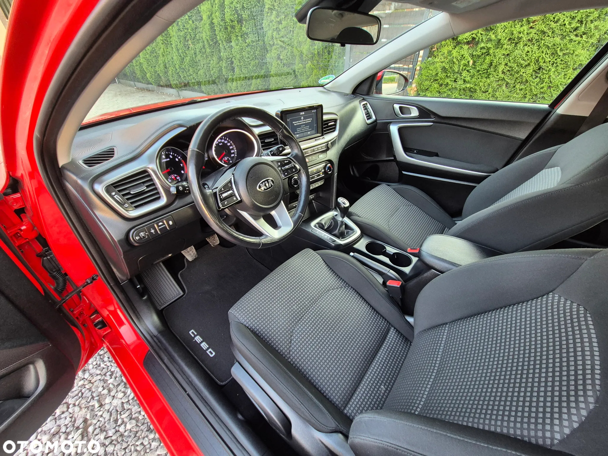 Kia Ceed 1.4 L Business Line - 21