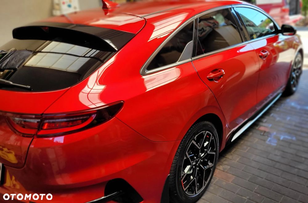 Kia ProCeed - 2