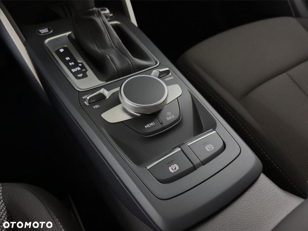 Audi Q2 - 19