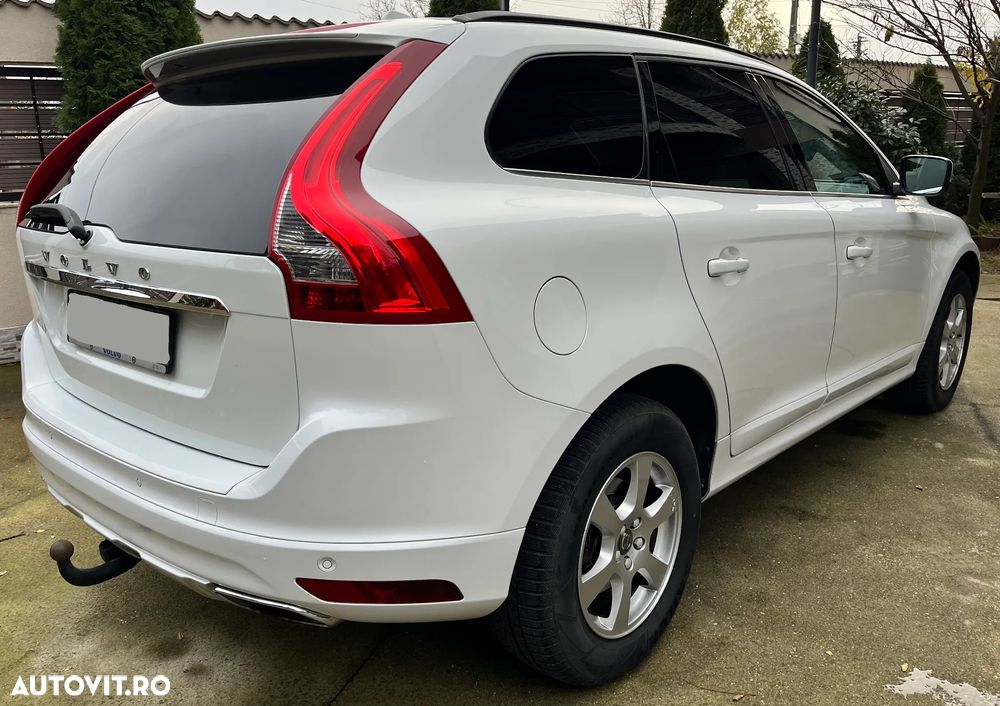 Volvo XC 60 D4AWD Momentum - 3