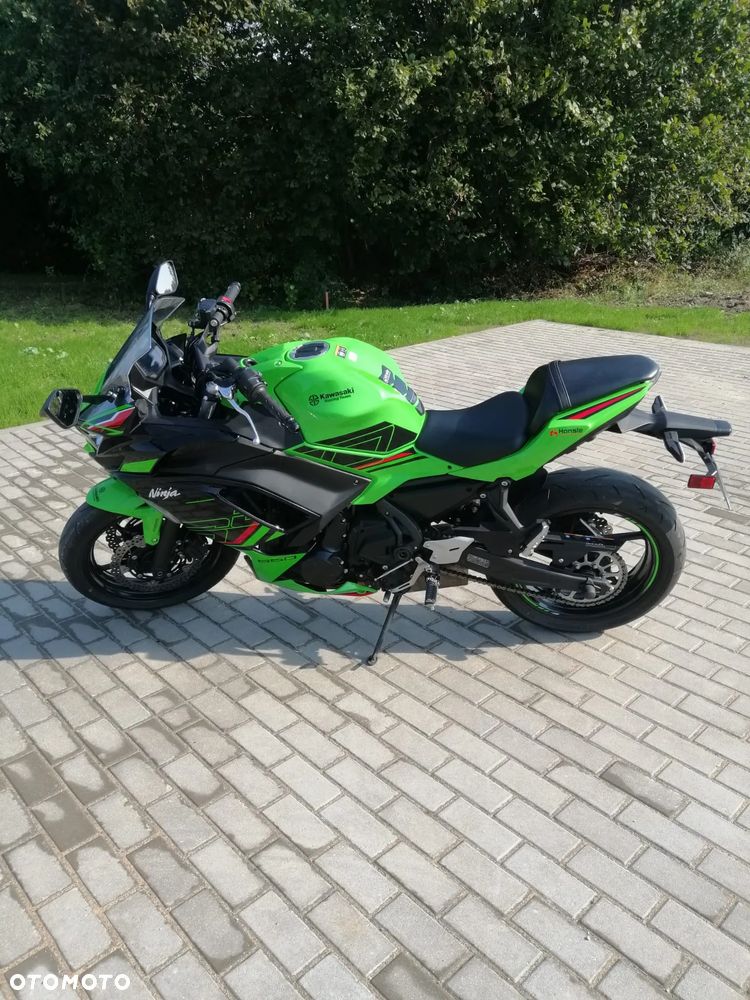 Kawasaki Ninja - 6