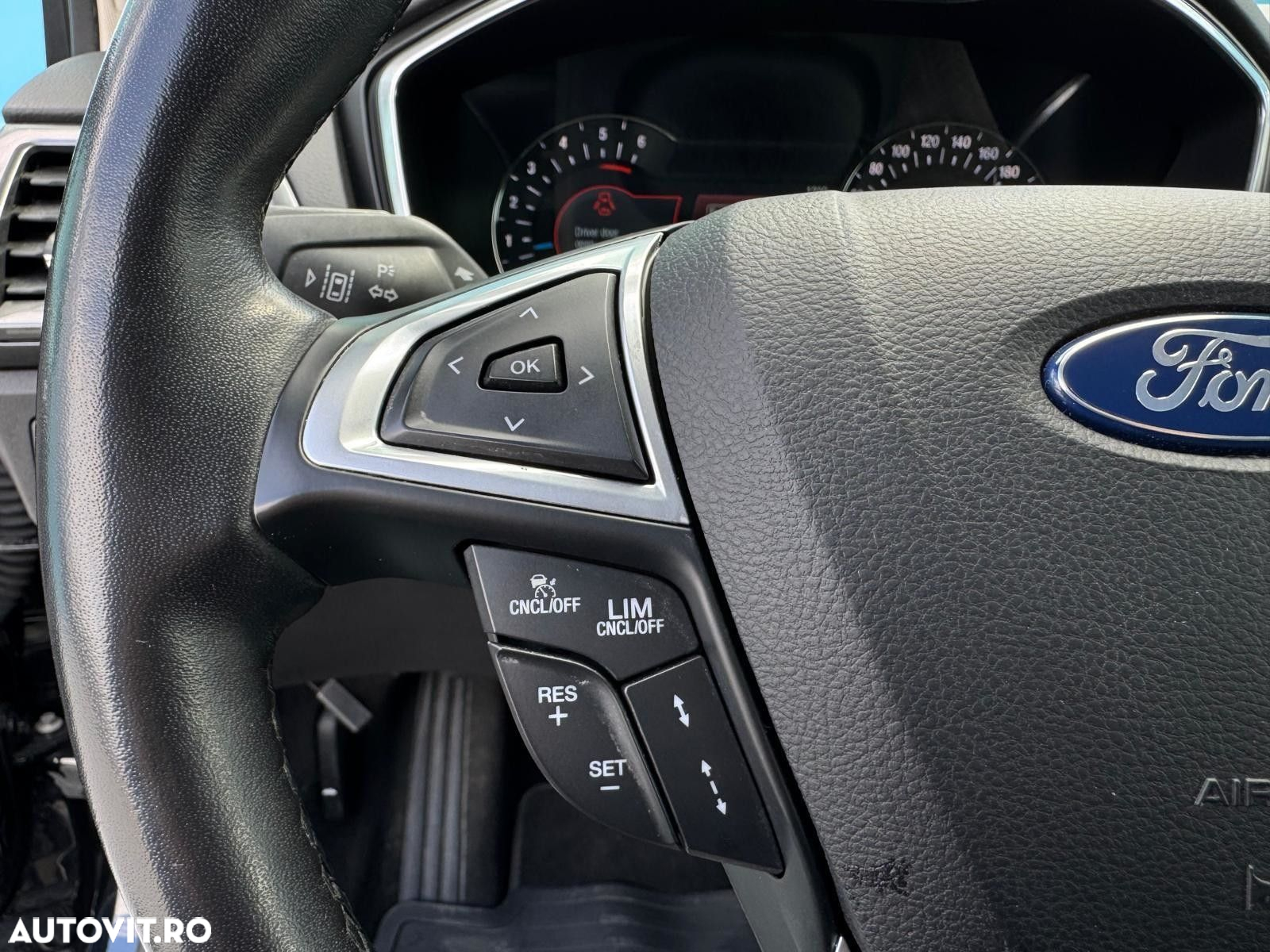 Ford Mondeo - 16